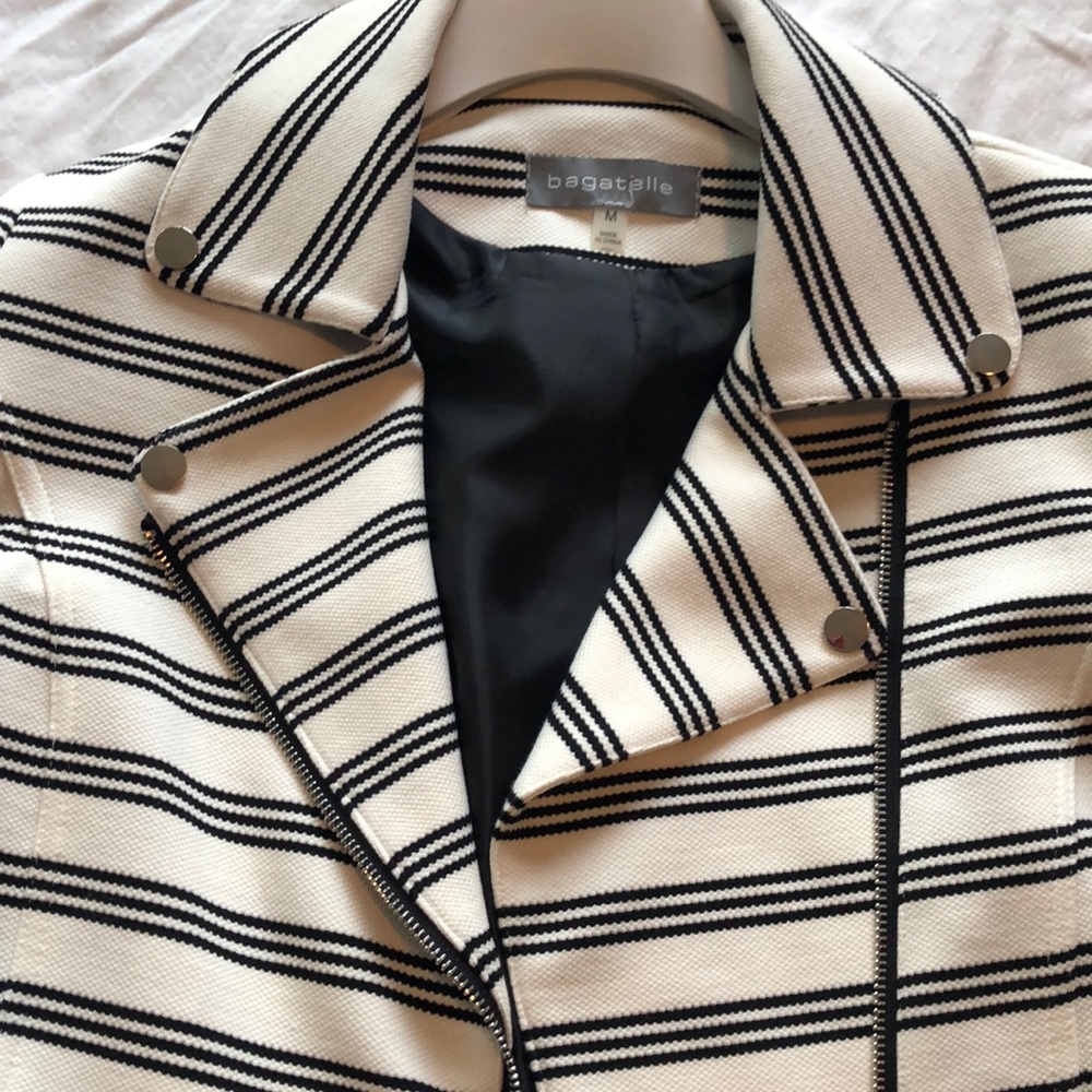 Jacket - Picture 2 of 3